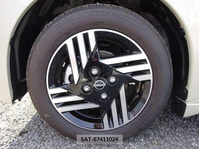 Nissan ROOX 2023-10 297952-8