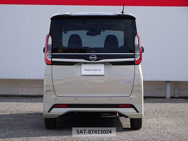 Nissan ROOX 2023-10 297952-5