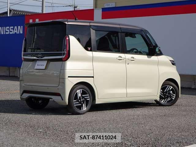 Nissan ROOX 2023-10 297952-1