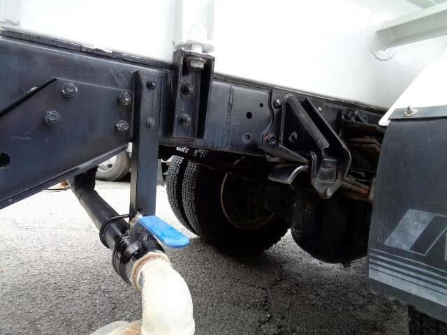 Isuzu FORWARD 2010-09 7738-20
