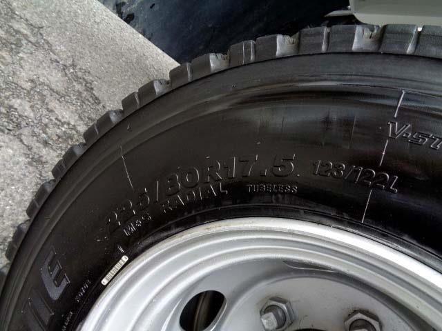 Isuzu FORWARD 2010-09 7738-23