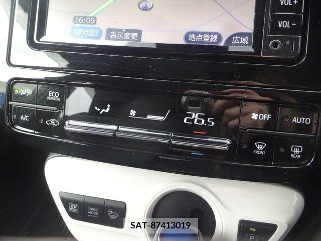 Toyota PRIUS 2017-02 210242-15