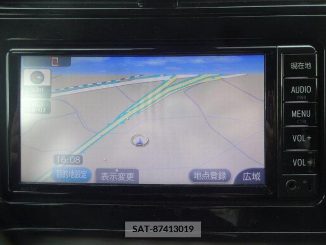 Toyota PRIUS 2017-02 210242-13