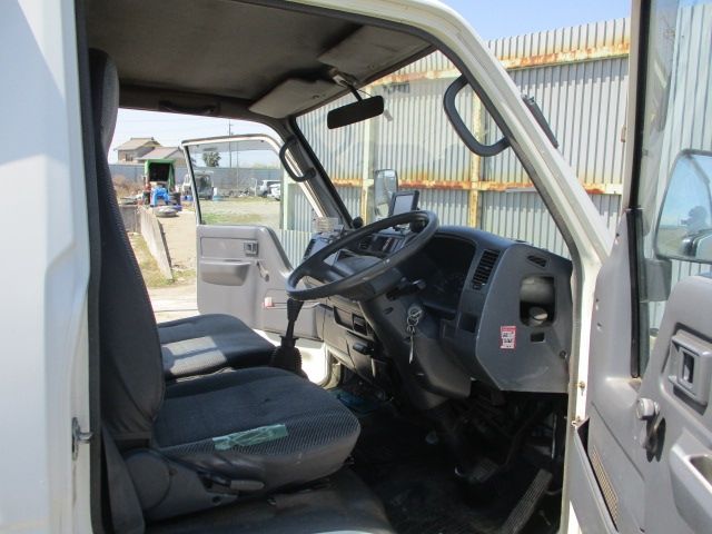 Toyota HIACE TRUCK 1996-03 1826-2