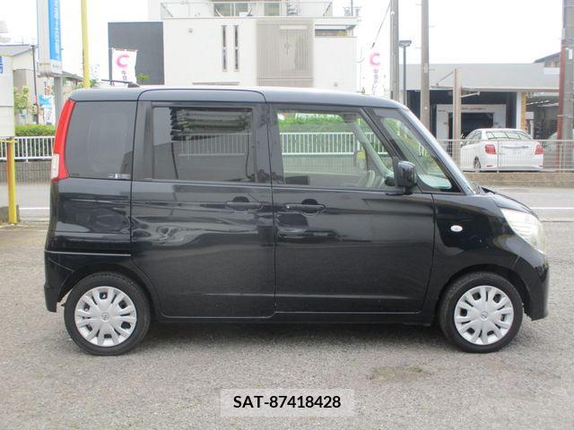 Nissan ROOX 2010-11 276067-9
