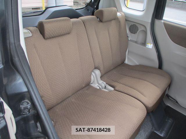 Nissan ROOX 2010-11 276067-20