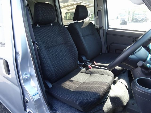 Daihatsu HIJET CARGO 2020-04 189623-8
