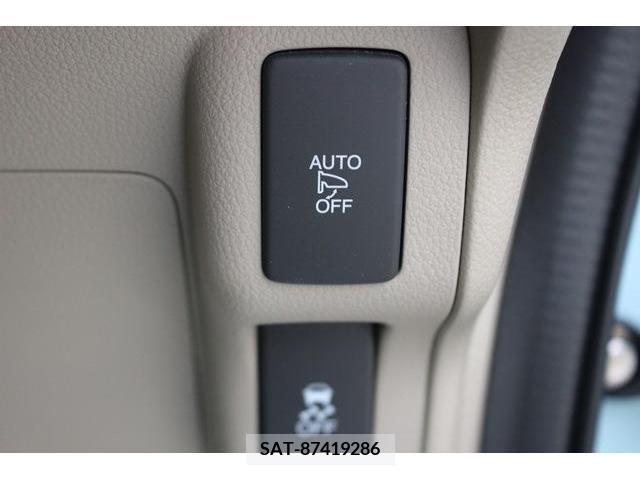 Honda N BOX 2018-05 306861-4