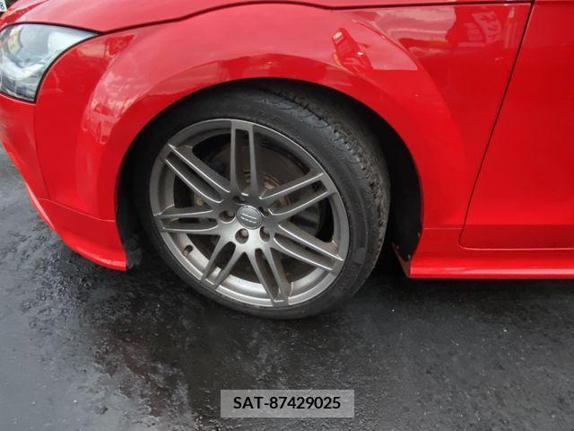 Audi TTS 2010-06 261414-11