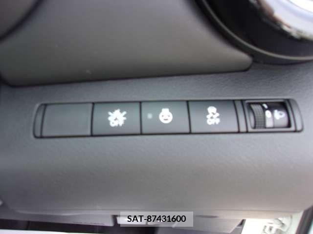 Nissan KICKS 2022-03 274097-17