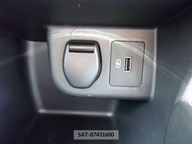 Nissan KICKS 2022-03 274097-13