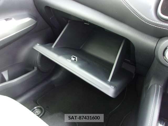 Nissan KICKS 2022-03 274097-5
