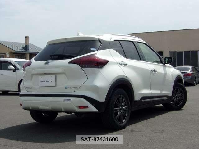 Nissan KICKS 2022-03 274097-1