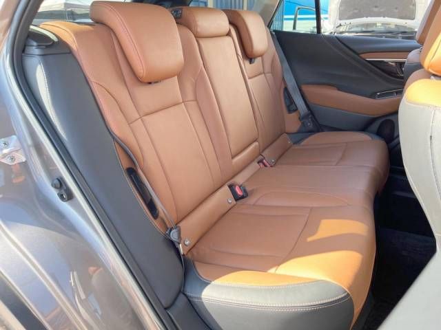 Subaru OUTBACK 2022-10 185351-9