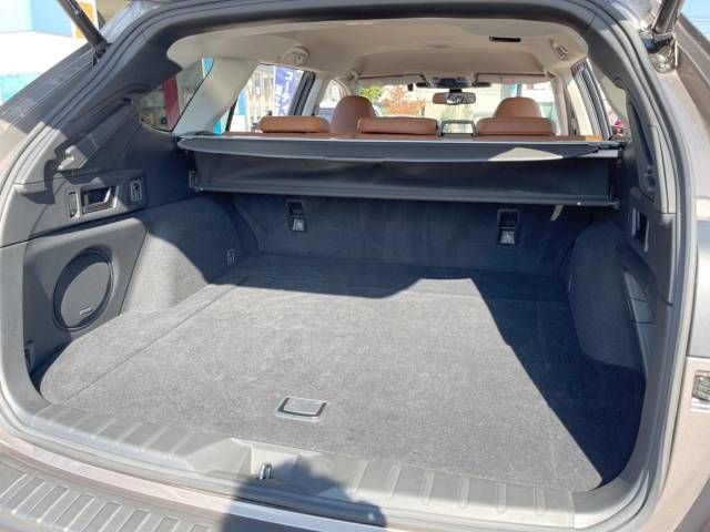 Subaru OUTBACK 2022-10 185351-10