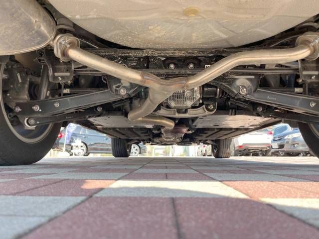Subaru OUTBACK 2022-10 185351-19