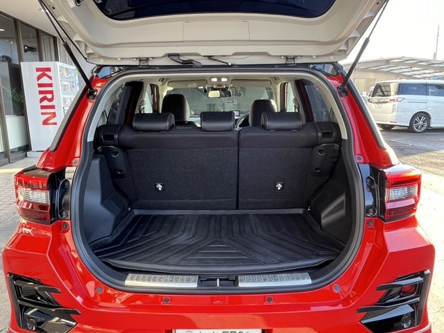 Daihatsu ROCKY 2019-12 183937-8