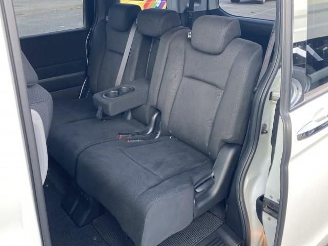 Honda e 2014-08 12342-23