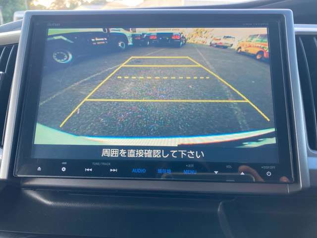 Honda e 2014-08 12342-10