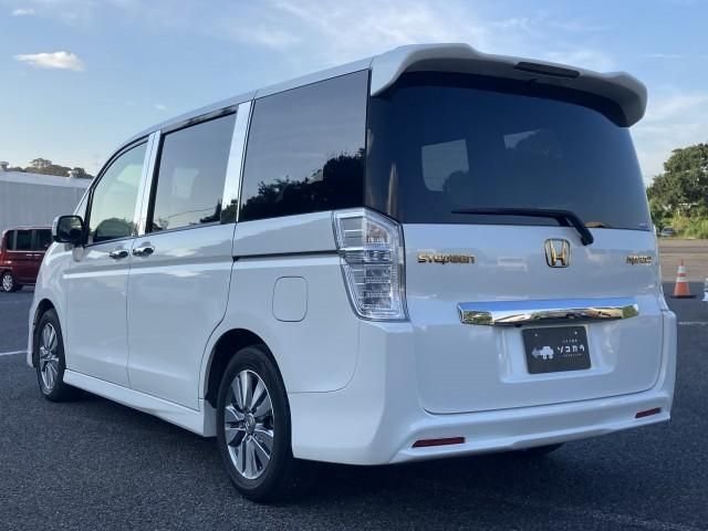 Honda e 2014-08 12342-2