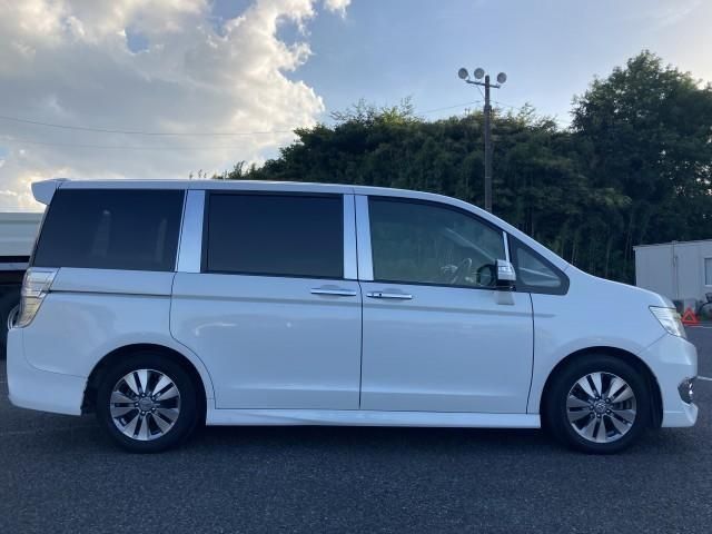 Honda e 2014-08 12342-7
