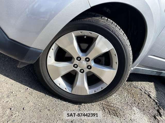 Subaru FORESTER 2010-01 390957-3