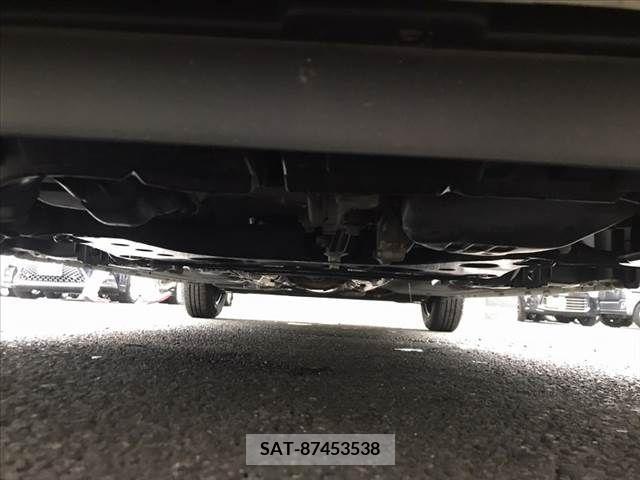 Nissan CUBE 2018-03 320707-18