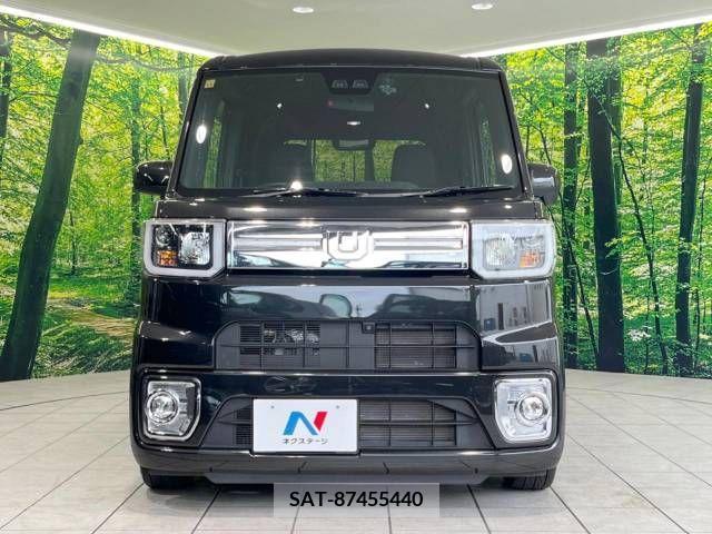 Daihatsu WAKE 2018-12 325810-14
