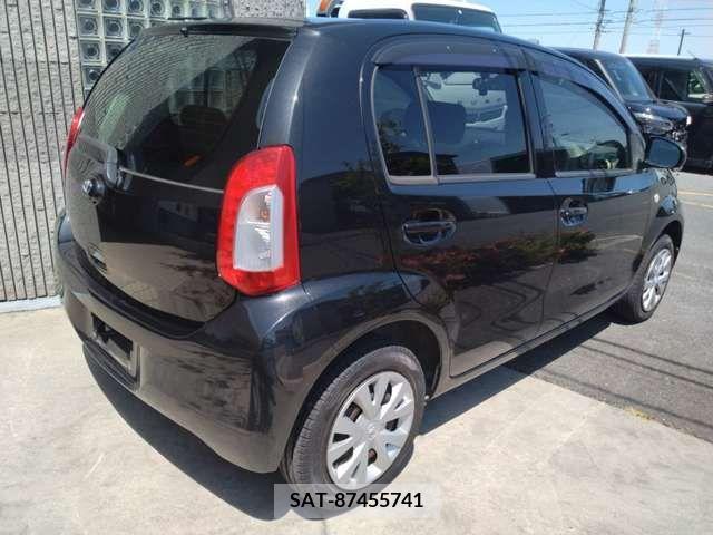 Toyota PASSO 2015-05 325749-2