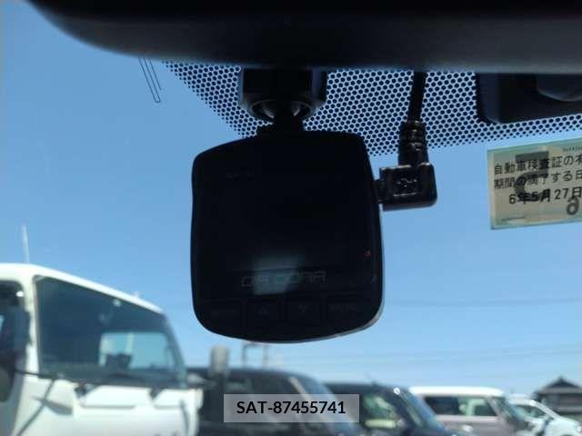 Toyota PASSO 2015-05 325749-10