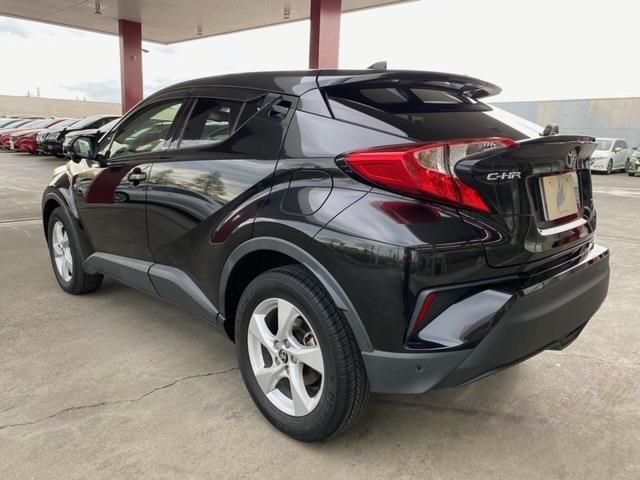 Toyota C-HR 2017-05 4404-3