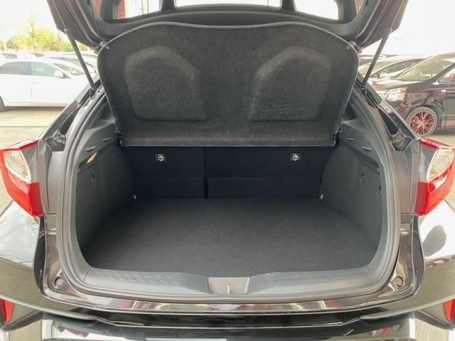 Toyota C-HR 2017-05 4404-6