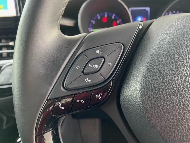 Toyota C-HR 2017-05 4404-12