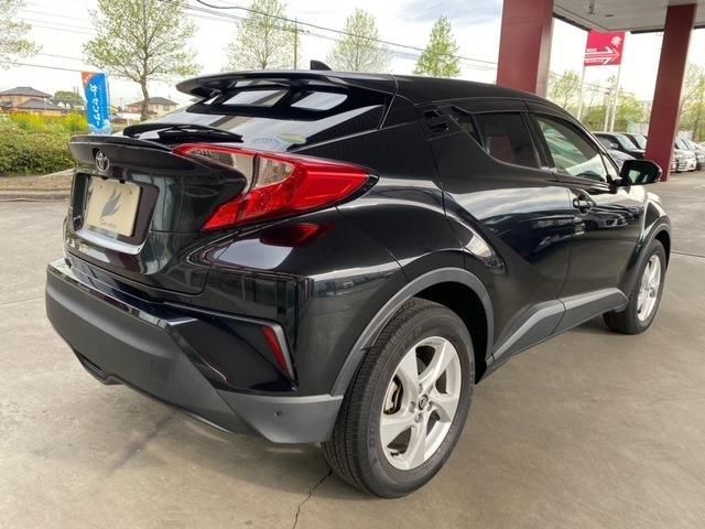 Toyota C-HR 2017-05 4404-1