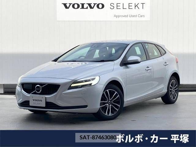 Volvo V40 2018-06 288675-0