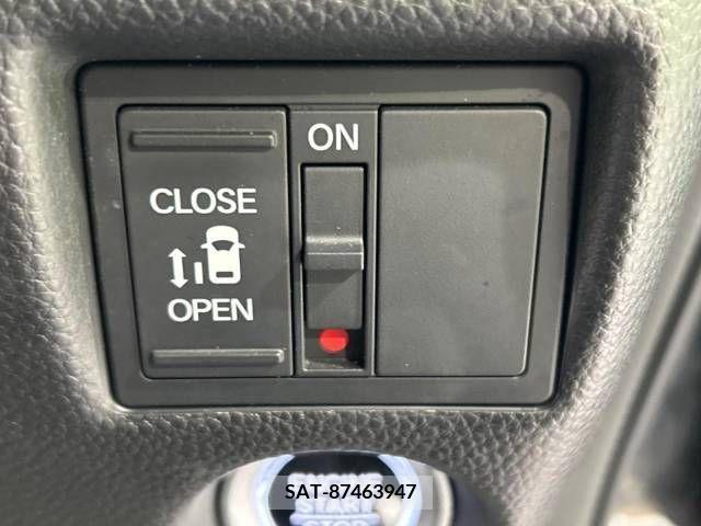 Honda N BOX CUSTOM 2019-04 222811-5