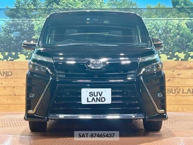 Toyota VOXY 2021-06 377773-14
