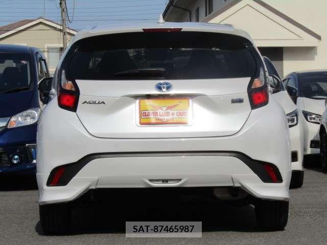 Toyota AQUA 2022-02 260400-5