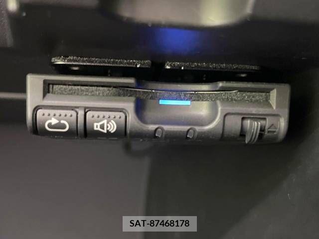 Nissan NOTE 2012-06 336347-6