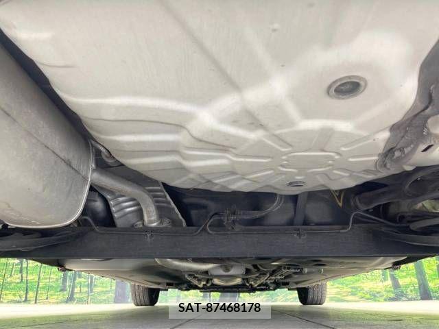 Nissan NOTE 2012-06 336347-19