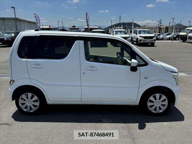 Suzuki WAGON R 2017-07 348966-11