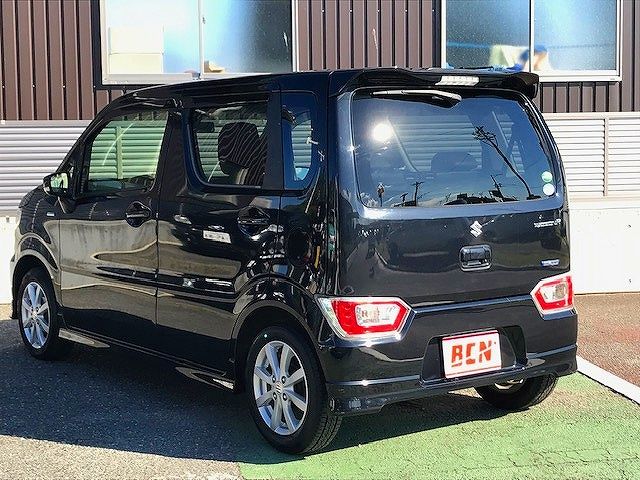 Suzuki WAGON R 2019-01 13726-8