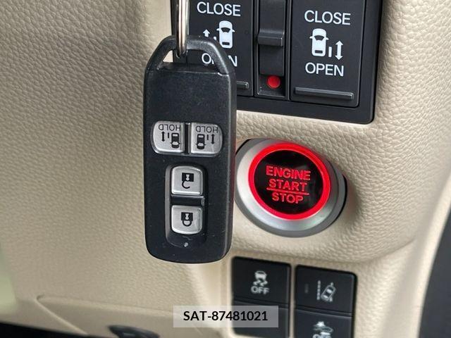 Honda N BOX 2018-12 325704-15