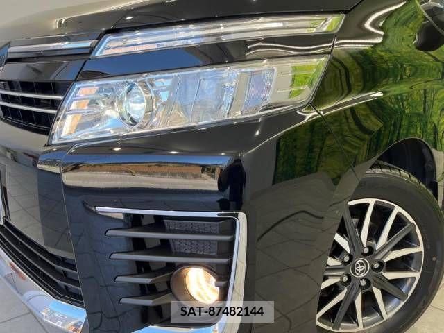 Toyota VOXY 2015-12 288950-13