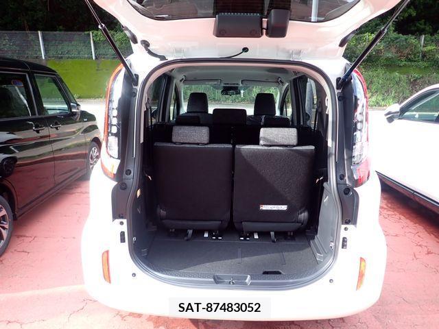 Toyota SIENTA 2024-05 337080-6