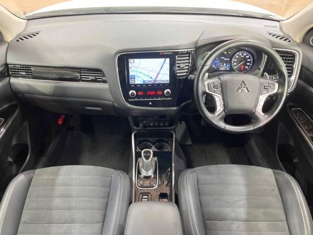 Mitsubishi OUTLANDER PHEV 2019-09 11505-1