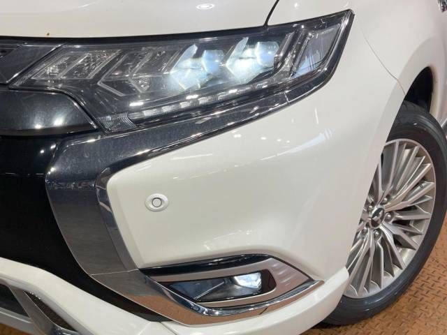 Mitsubishi OUTLANDER PHEV 2019-09 11505-13