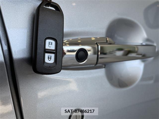 Honda N-ONE 2019-03 279633-9
