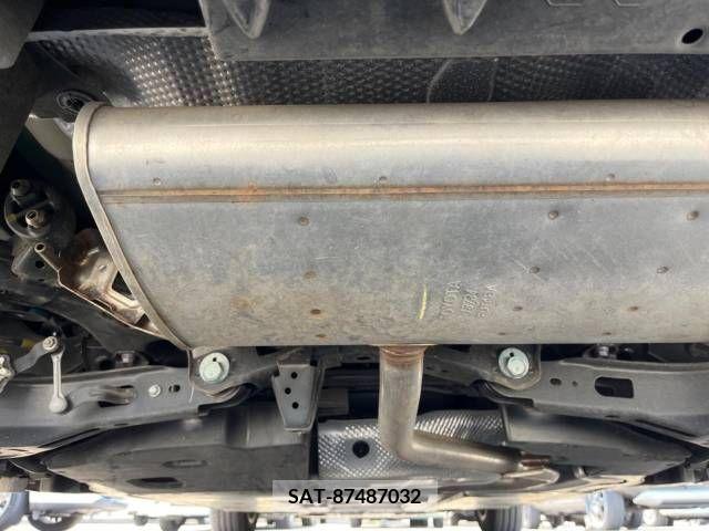 Toyota PRIUS 2017-06 382881-19