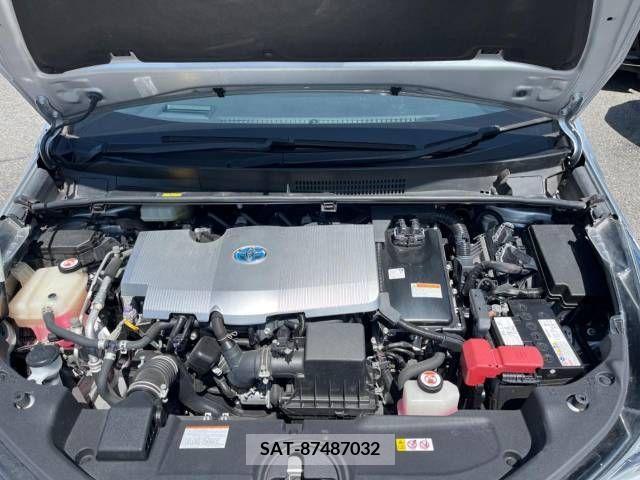 Toyota PRIUS 2017-06 382881-18